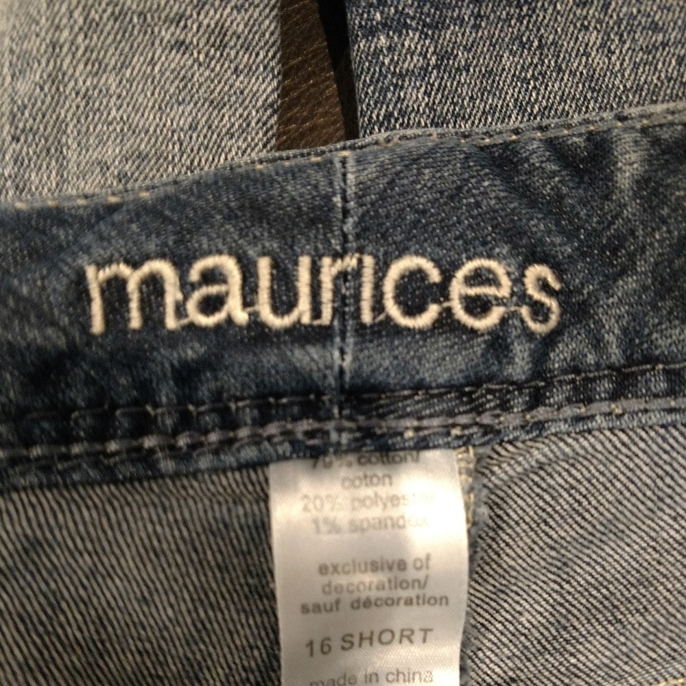 Maurices Jeans 16 Short